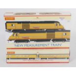 Two Hornby items: R2984 Network Rail new measurement train pack, with R4457, two centre coaches,