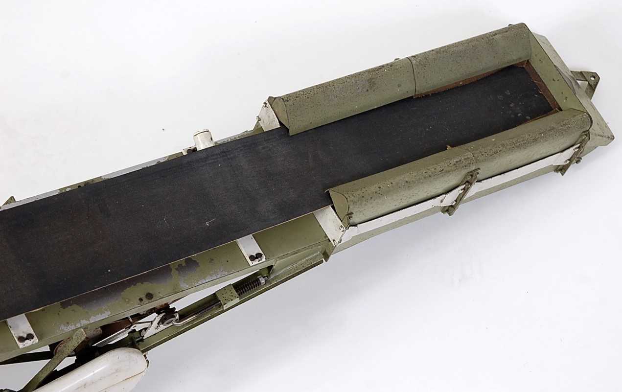 A Mitchell Ropeways Ltd of Peterborough working display model of a conveyor, hand built from metal - Image 3 of 5