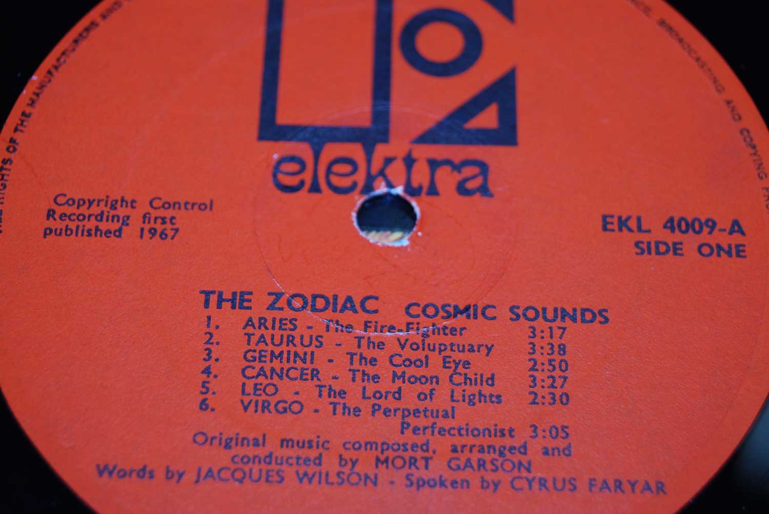 The Zodiac - Cosmic Sounds, UK 1967 1st pressing, Elektra EKL 4009 mono. (1)Condition report: - Image 9 of 15