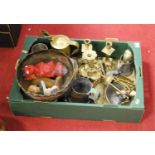 A box of miscellaneous metalware, to include pair of brass table candlesticks, silver plated punch