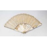 A Victorian mother of pearl and silk ladies wedding fan, 28cm