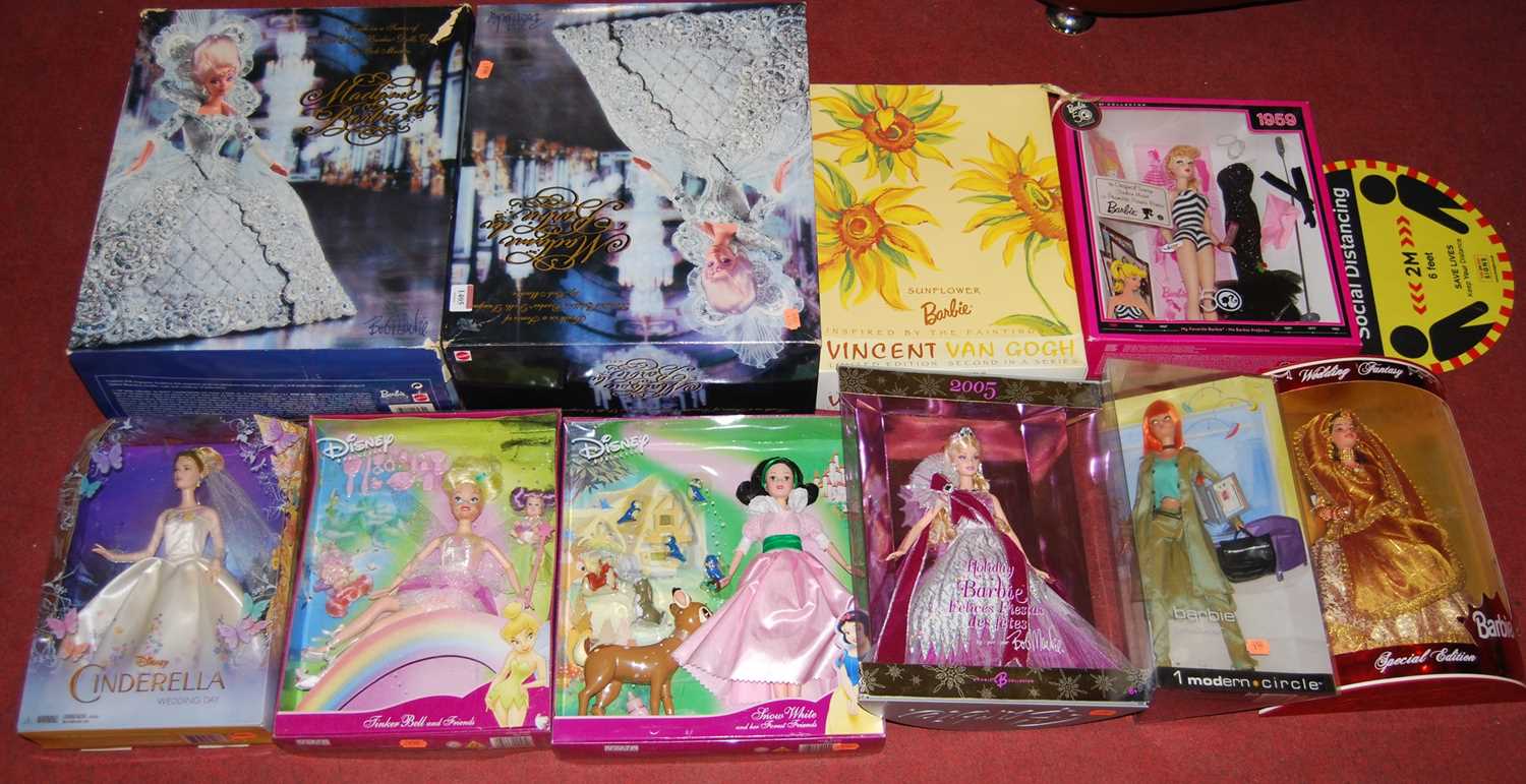 Assorted boxed collectors dolls, principally being Barbie, to include Film Producer, Holiday Barbie,