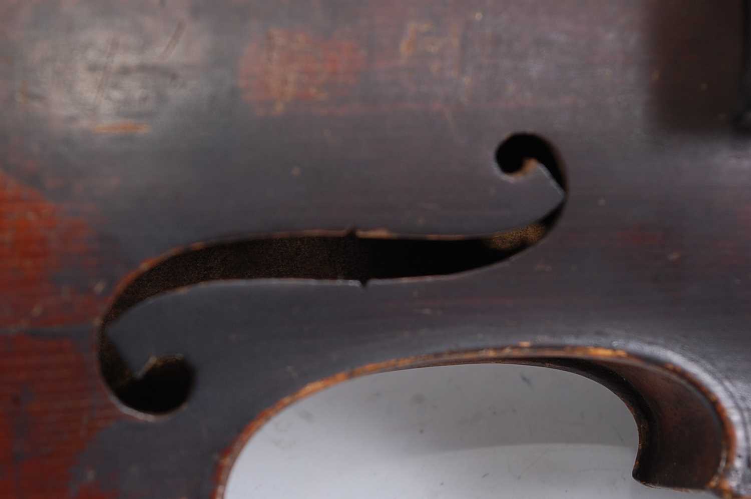 An Italian violin, having a two piece maple back with ebony fingerboard and mother of pearl inlaid - Image 10 of 12