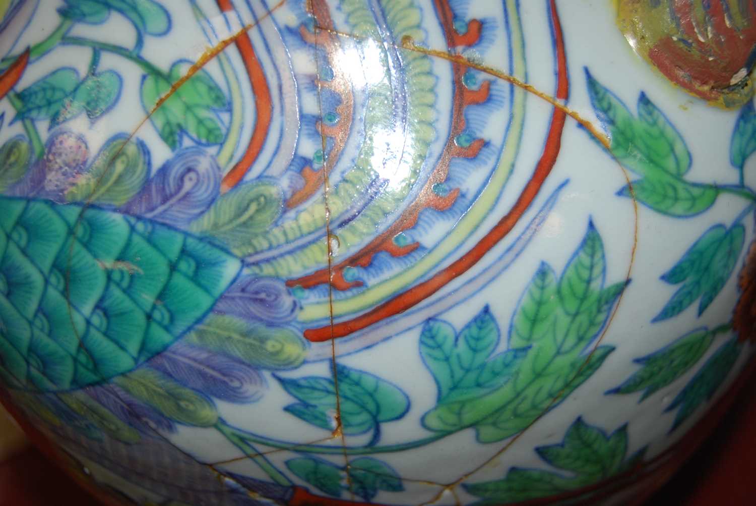 A Chinese export vase of baluster form with applied butterfly handles, decorated with flora and - Image 5 of 6