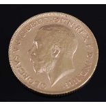 Great Britain, 1913 gold sovereign, George V, rev; St George and Dragon above date. (1)