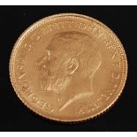 Great Britain, 1915 gold half sovereign, George V, rev; St George and Dragon above date. (1)