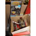 A boxed Mamod SE28 steam engine, a small quantity of Meccano etc