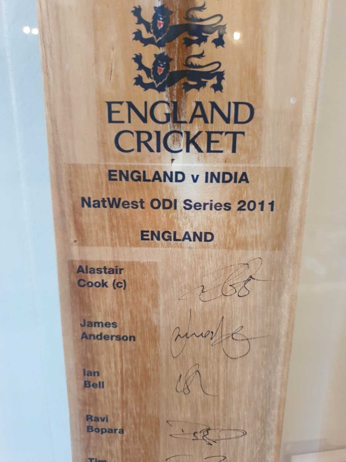 England v India NatWest ODI Series 2011 Cricket Bat Signed by the England Team The Cricket Bat is - Image 2 of 4