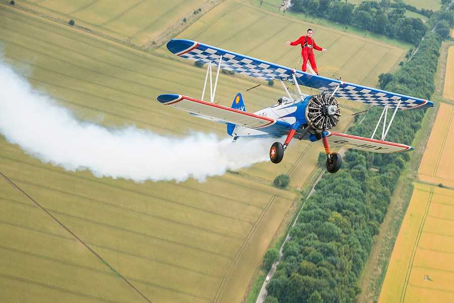 Wing Walks Experience - Gloucestershire Flown by a top-class professional wing walking display