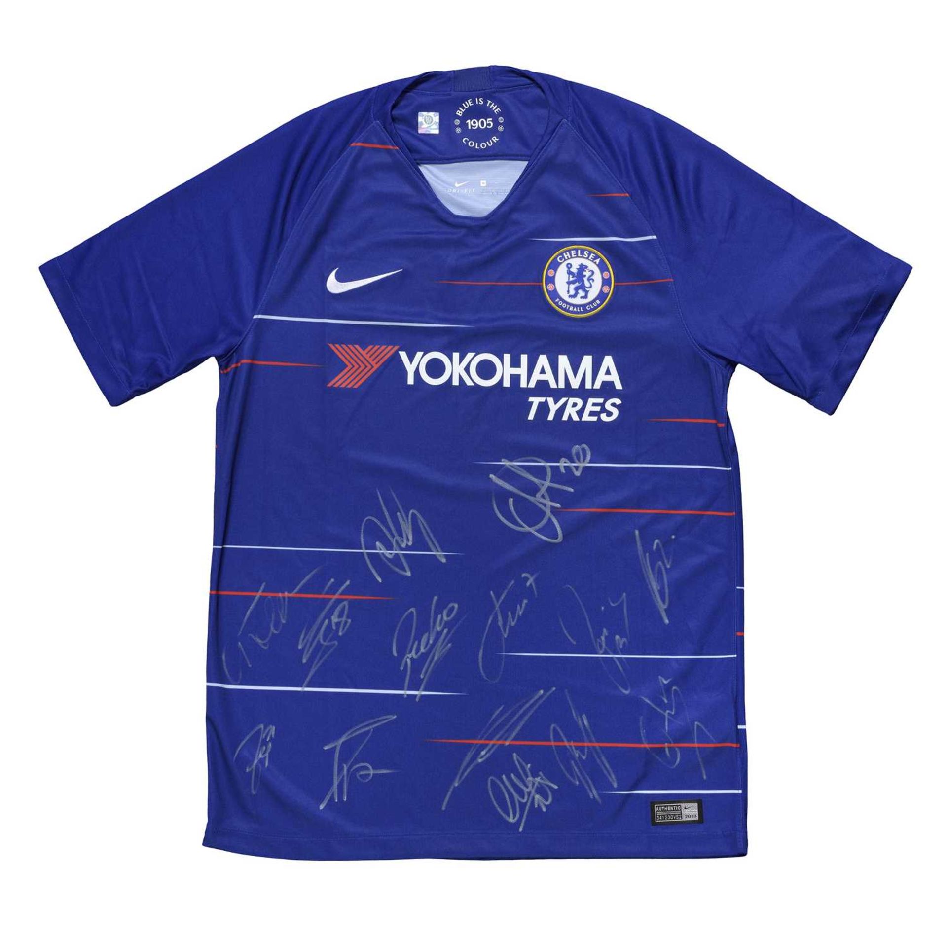 Chelsea FC Football Shirt Signed by the 2018/2019 Chelsea Team The shirt comes with a certificate of