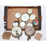 Twelve various boxed and loose vintage pressure and steam gauges, examples to include David Harcourt