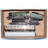 LNER selection, Hornby later series 'Flying Scotsman' and 2 earlier series Gresley teak coaches with