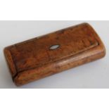 A 19th century burr wood and mother of pearl inlaid snuff box, 9cm