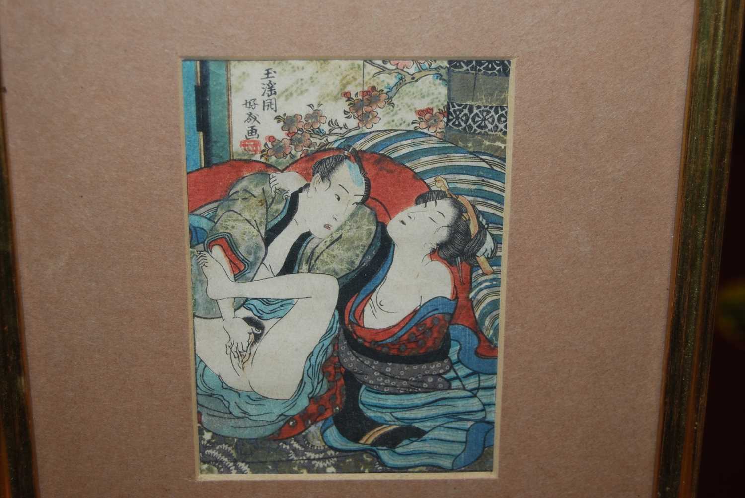 A Japanese erotic woodblock print, 14 x 10cm; and one other (2) - Image 4 of 5