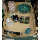 A box of miscellaneous glassware, to include blue tinted glass desk weight in the form of a toad,