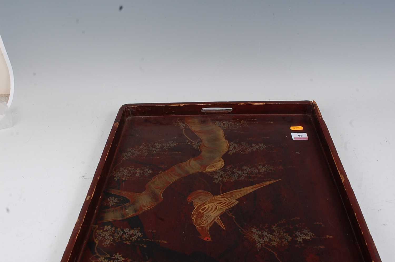 A Japanese Taisho period and red lacquered tray relief decorated with a pheasant amidst flowers - Image 3 of 6