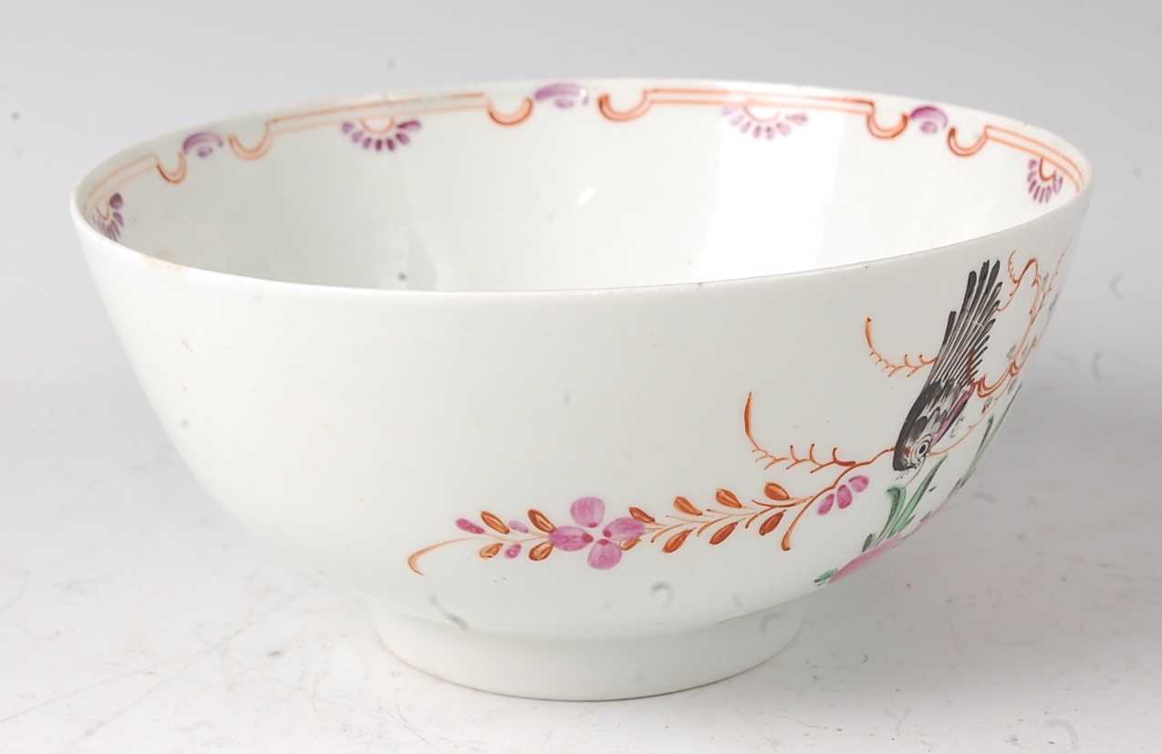 A Lowestoft porcelain footed slop bowl, circa 1780, polychrome decorated in the Famille Rose palette - Image 4 of 6