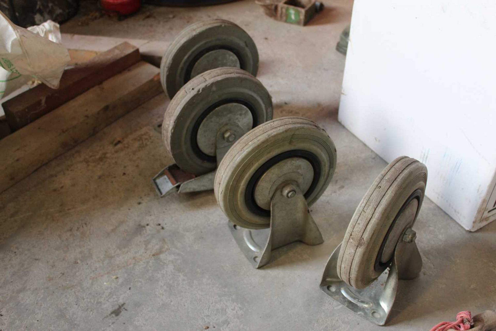 4 x Trolley Wheels