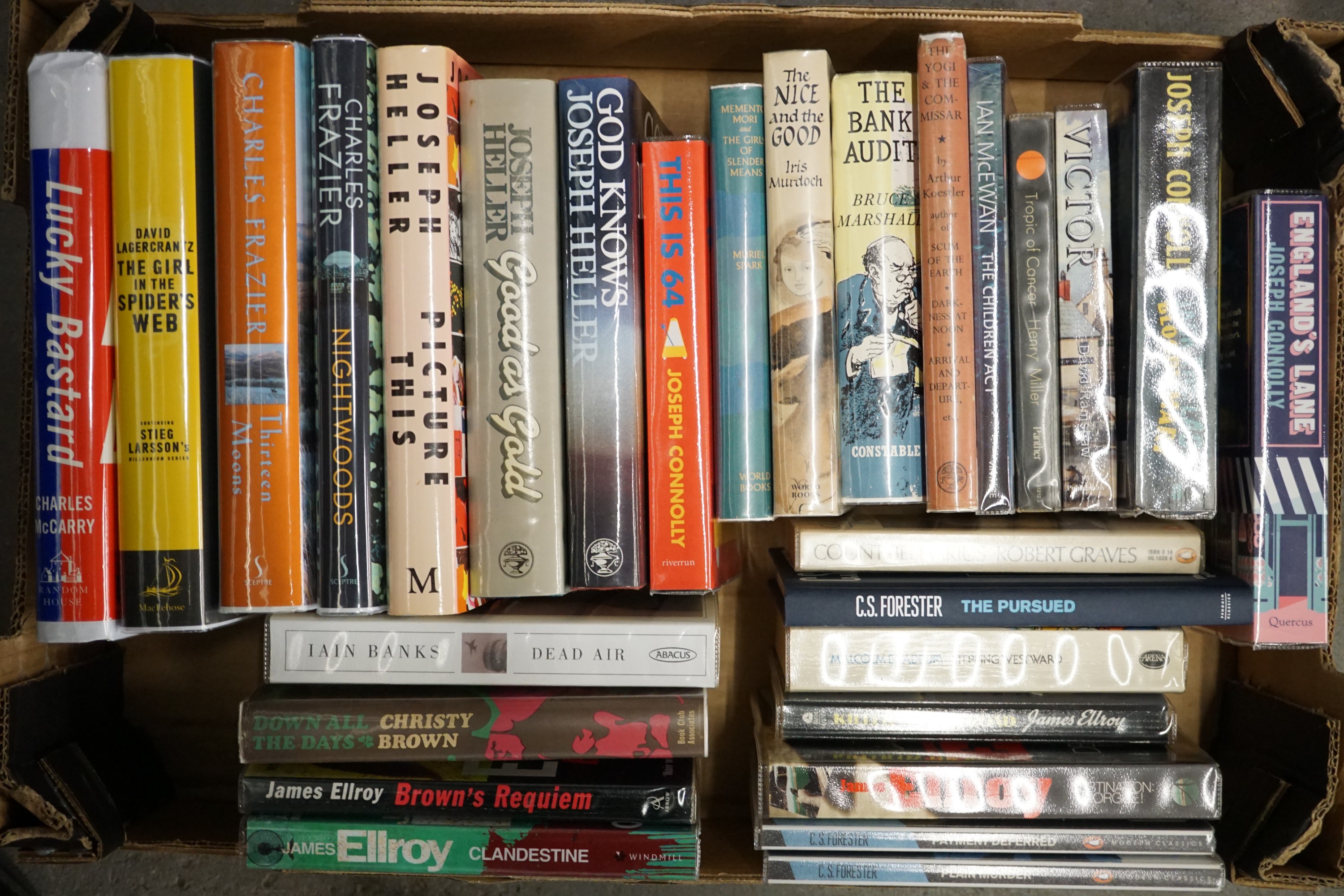 A quantity of books of 20th Century fiction