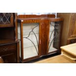 A Victorian mahogany display cabinet, 119 x 32 x 132 cm