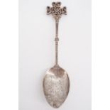 A Celtic influenced silver tea spoon, Ward Brothers, Edinburgh, 1957, 11 cm