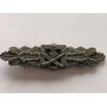 A German Third Reich close combat clasp in gold