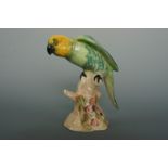 A Beswick parrot No 930, 15 cm high