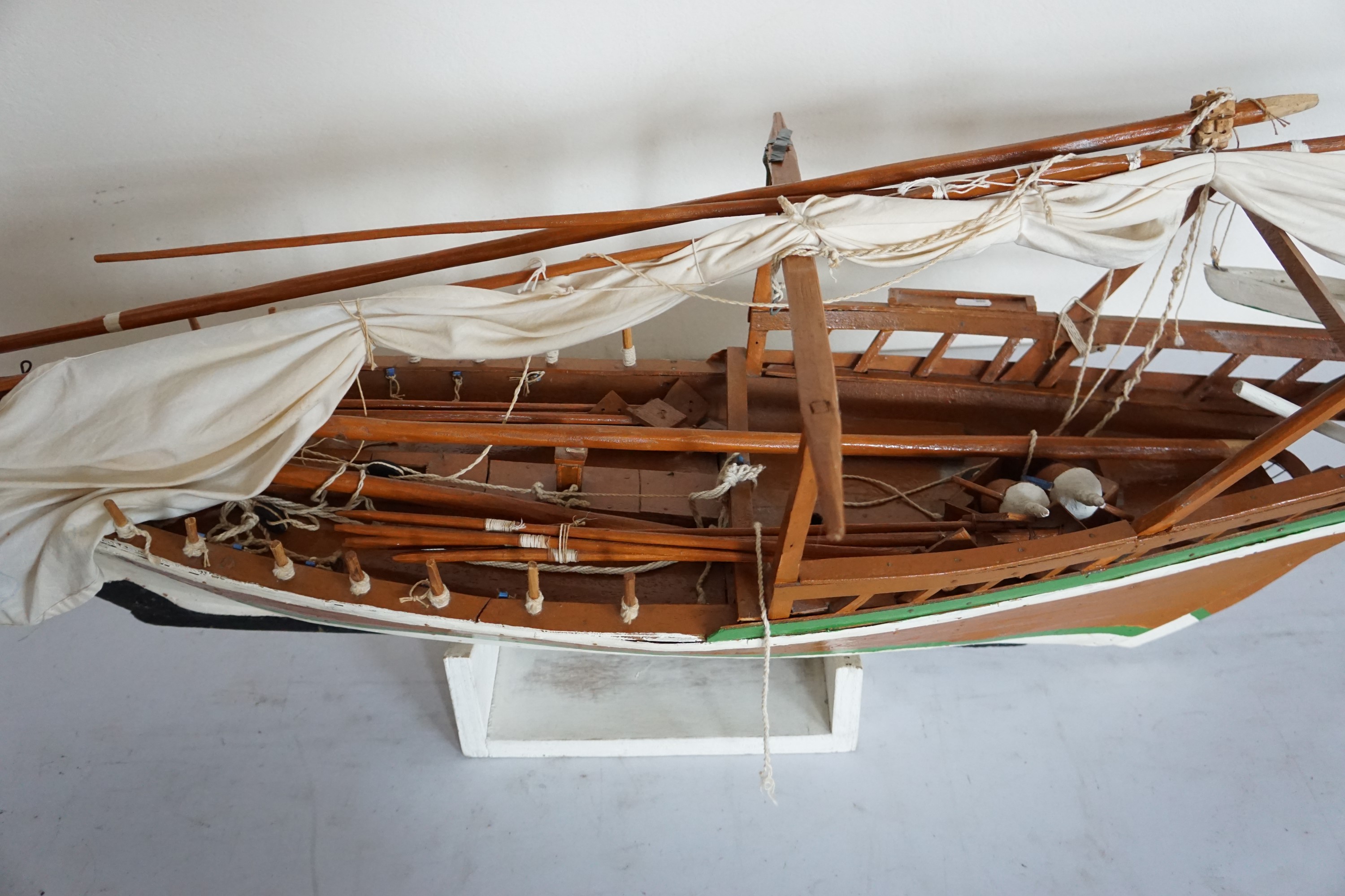 A hand-built large scale model of an Arab dhow, 153 cm - Image 3 of 4