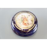 A Vienna porcelain powder box