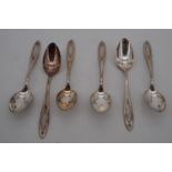 A set of six vintage Community Plate tea spoons