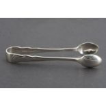 A George V silver pair of sugar tongs, C T Burrows & Sons, Sheffield, 1914, 20.7g