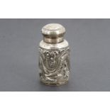 A Qing Chinese export silver snuff flask / bottle, of cylindrical form with threaded pommel,