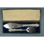 A Victorian cased set of electroplate fish servers