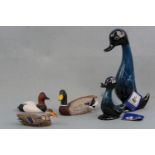 Two blue mountain ducks, tallest 29 cm, and three similar ducks