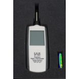 CEM DT-3321 precision hydro thermometer