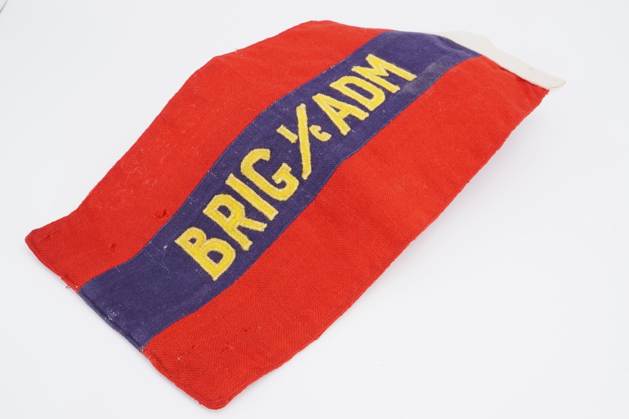 A British Army Brigadier in command of Administration cotton pennant, 18 cm x 15 cm - Image 2 of 2