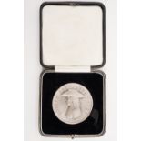 A 1928 J S Fry & Sons bicentenary commemorative medallion, cased, 5 cm diameter