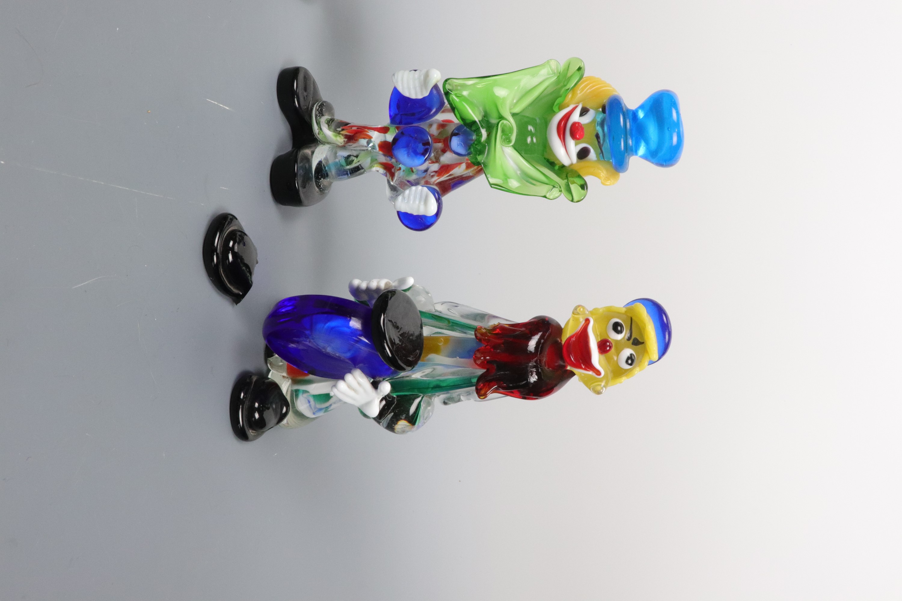 Four studio glass clowns, tallest 22 cm - Image 2 of 2