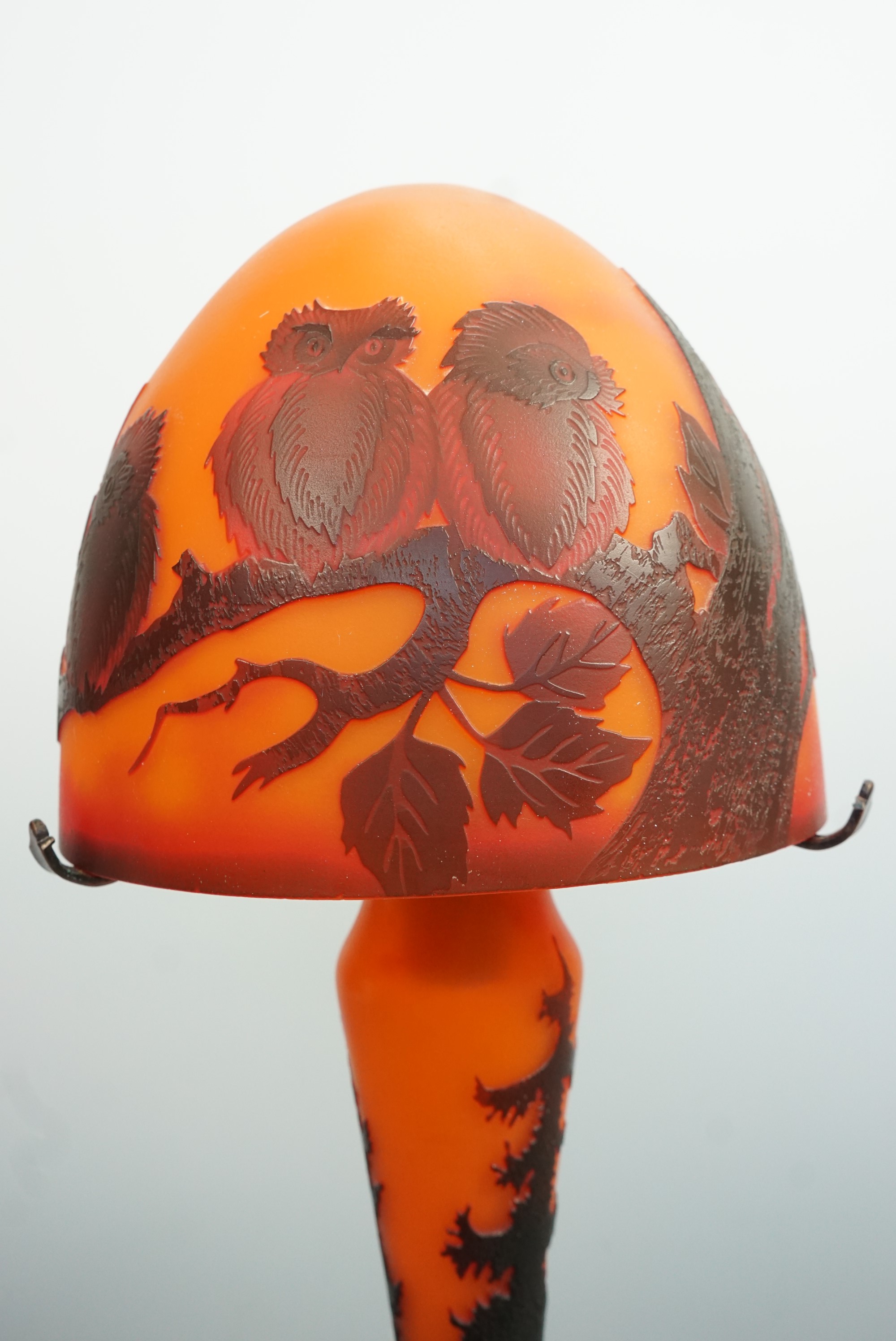 A reproduction Galle glass table lamp, of organic form, the shade decorated with owls perched on a - Image 2 of 2