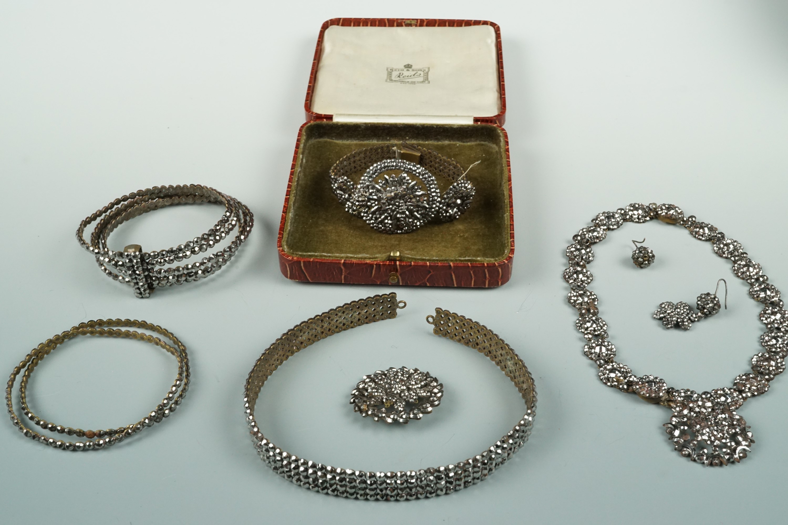 Antique cut steel jewellery parure, comprising pendant necklace, choker, bracelet, bangles,