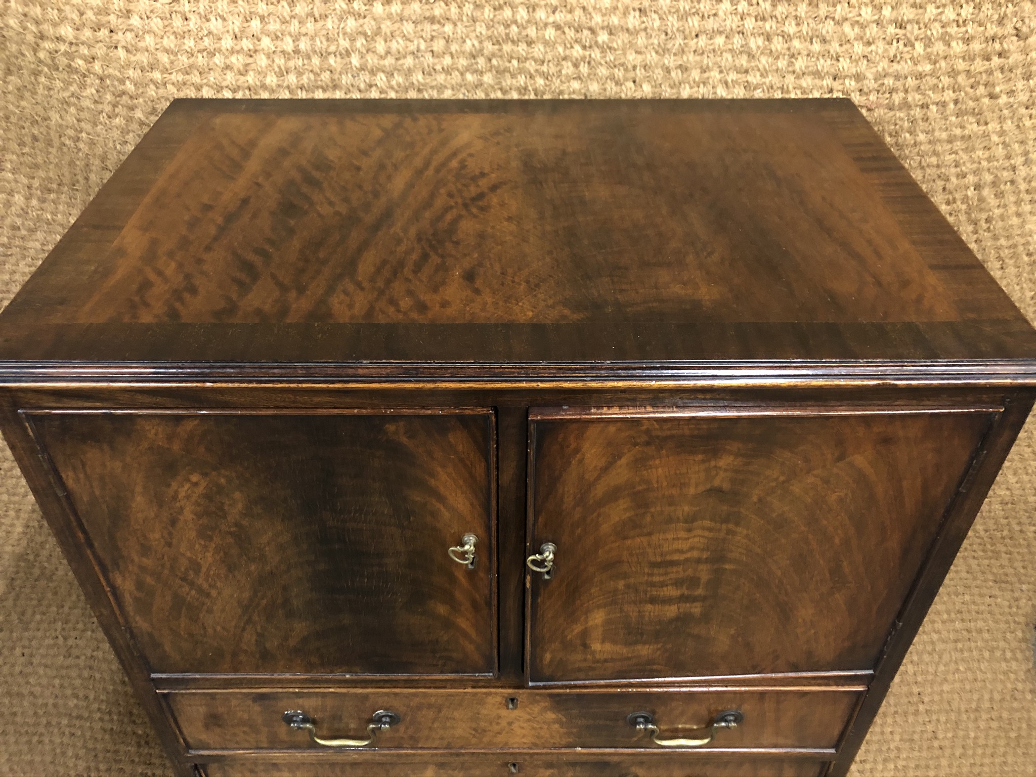 A mahogany tallboy, 71 cm x 45 cm x 112 cm - Image 2 of 2