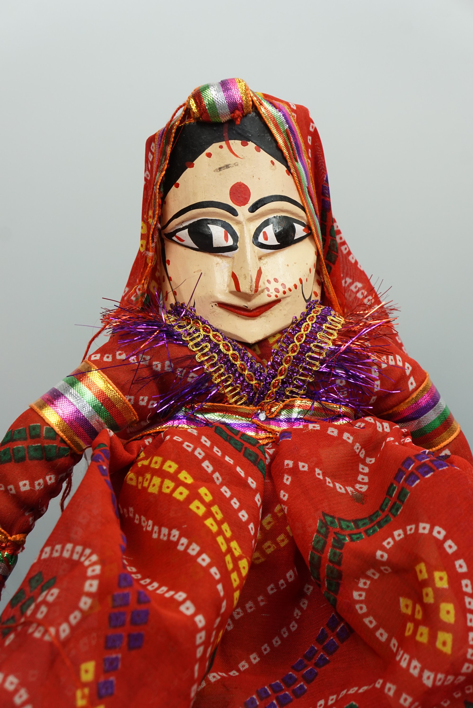 Three South Asian wooden dancing puppets, tallest 48 cm - Image 3 of 4