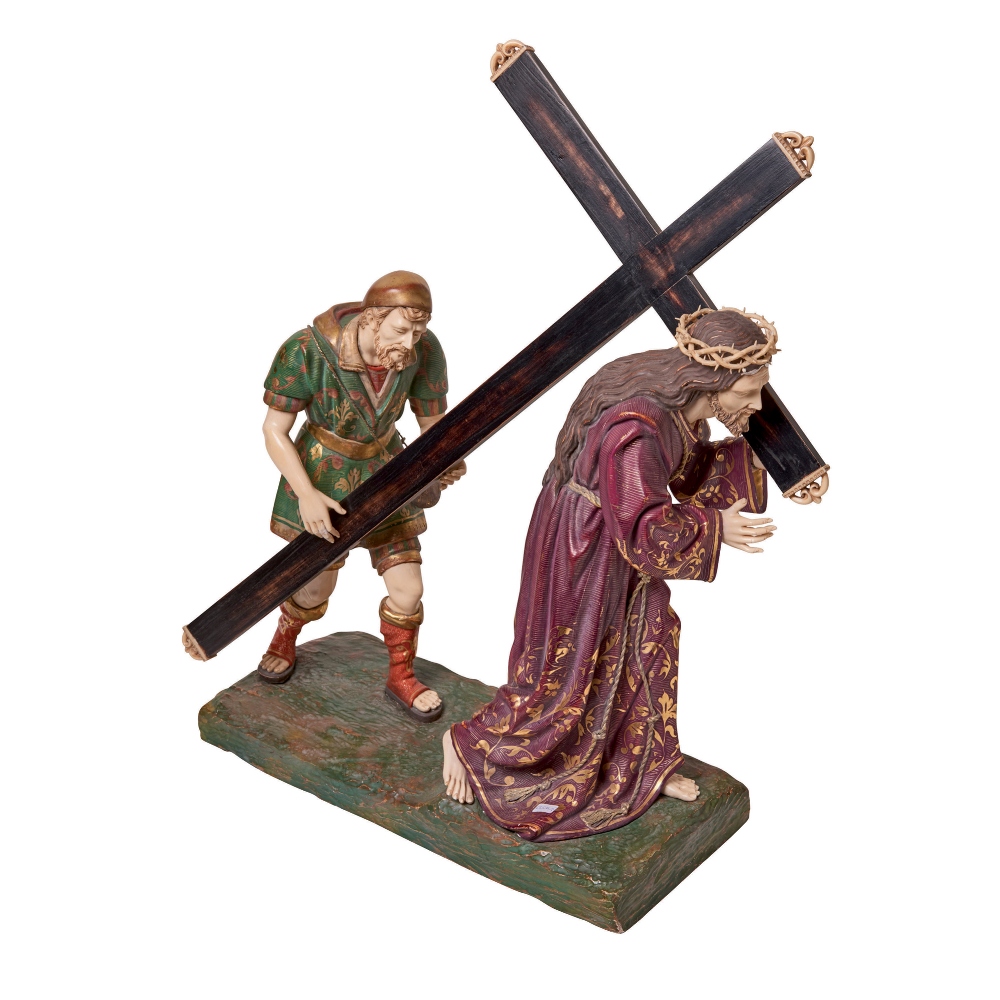 Escuela española, c.1940. Jesús portando la cruz al Calvario. Grupo en marfil y madera.