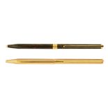 Lote de dos bolígrafos Dupont modelo "Classic", c.1980.