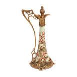Jarra estilo Art Nouveau en cerámica esmaltada y montura en bronce, segunda mitad del s.XX.