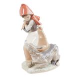 Caperucita roja. Figura en porcelana Lladró, 1977-1983.