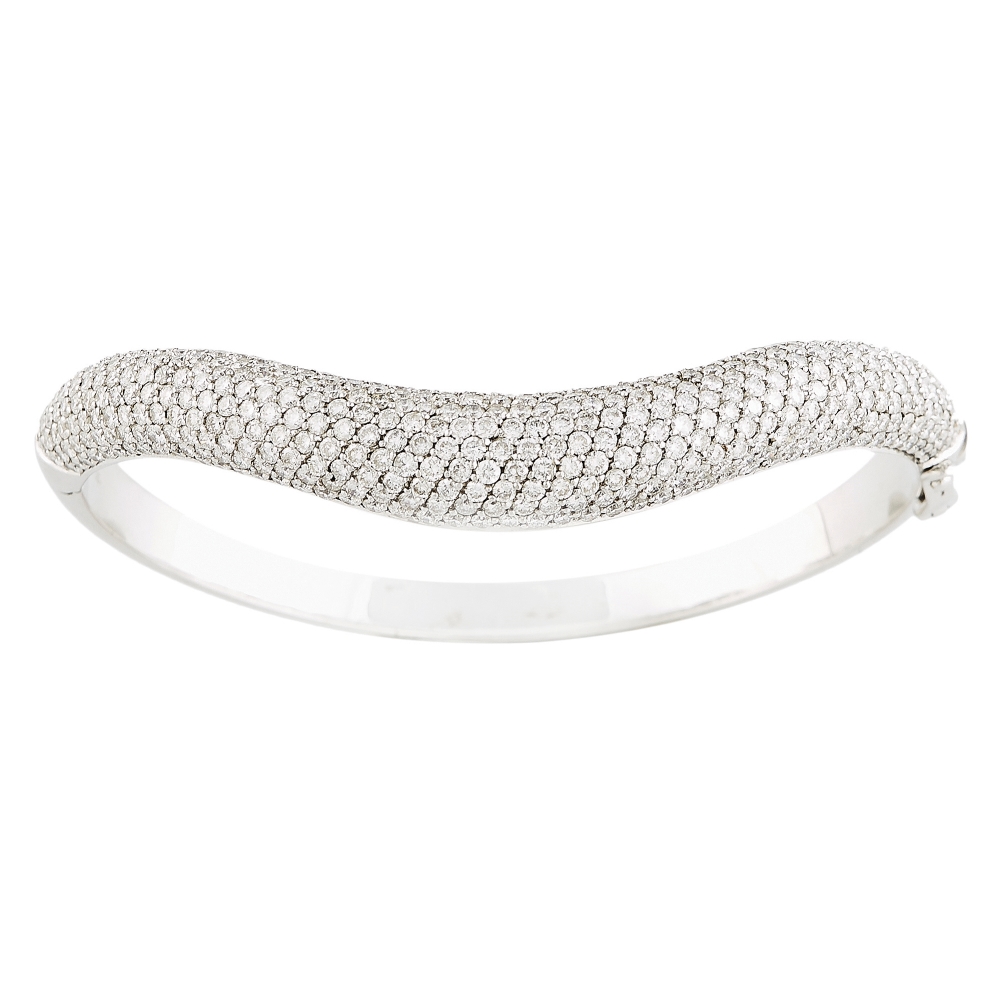 Pulsera esclava en oro blanco con diamantes.