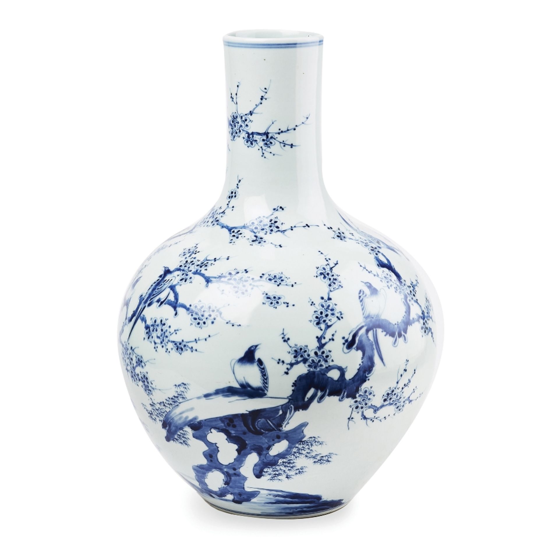 Jarrón en porcelana china azul y blanca.