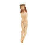 Escuela indo-portuguesa, s.XVII. Cristo crucificado. Escultura en marfil tallado.