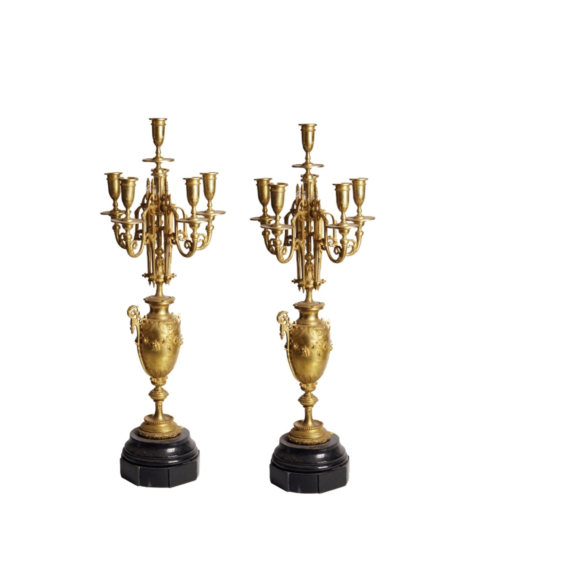 Pareja de candelabros de seis luces Napoleón III en bronce dorado, fles. del s.XIX.